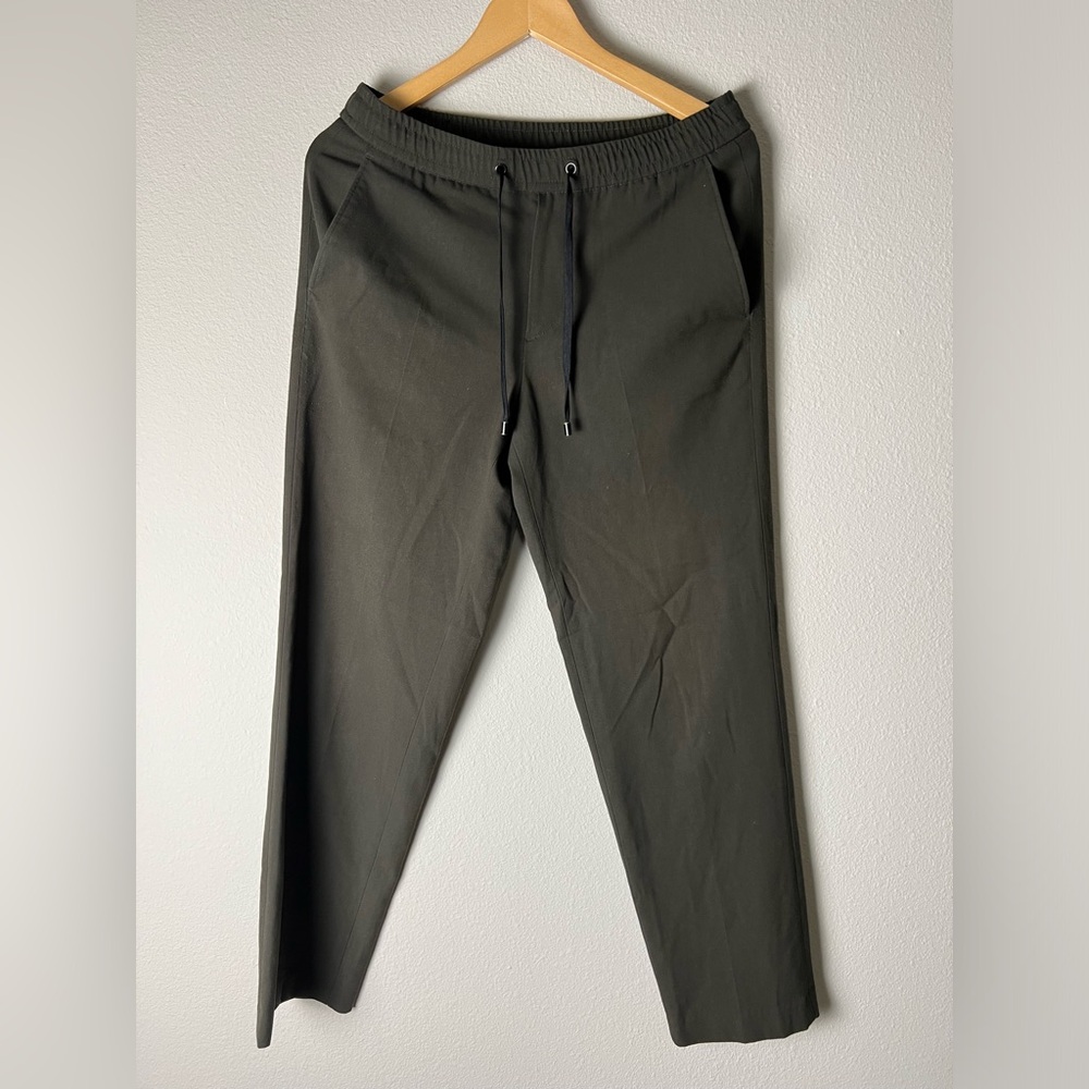 Dark green straight pants